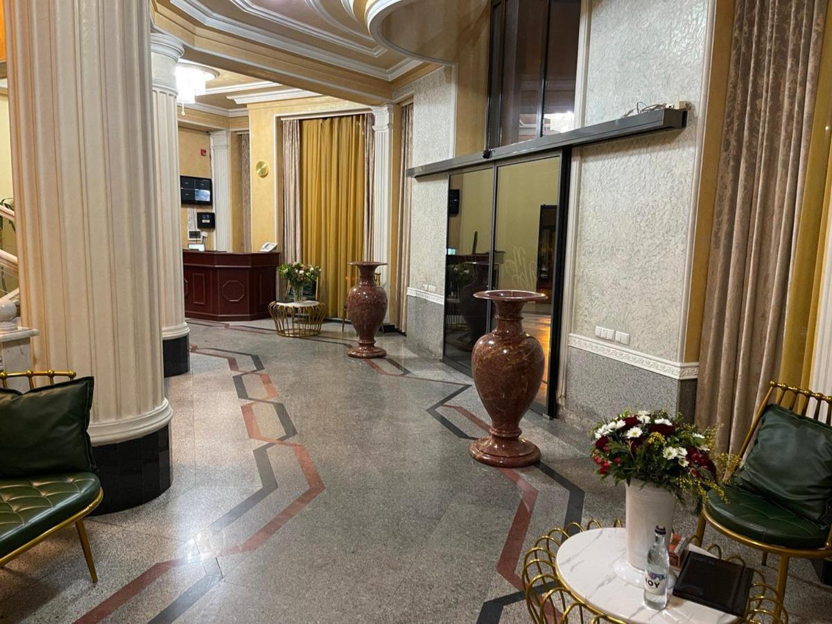 Joy Hotel Apartament Yerevan Exterior photo